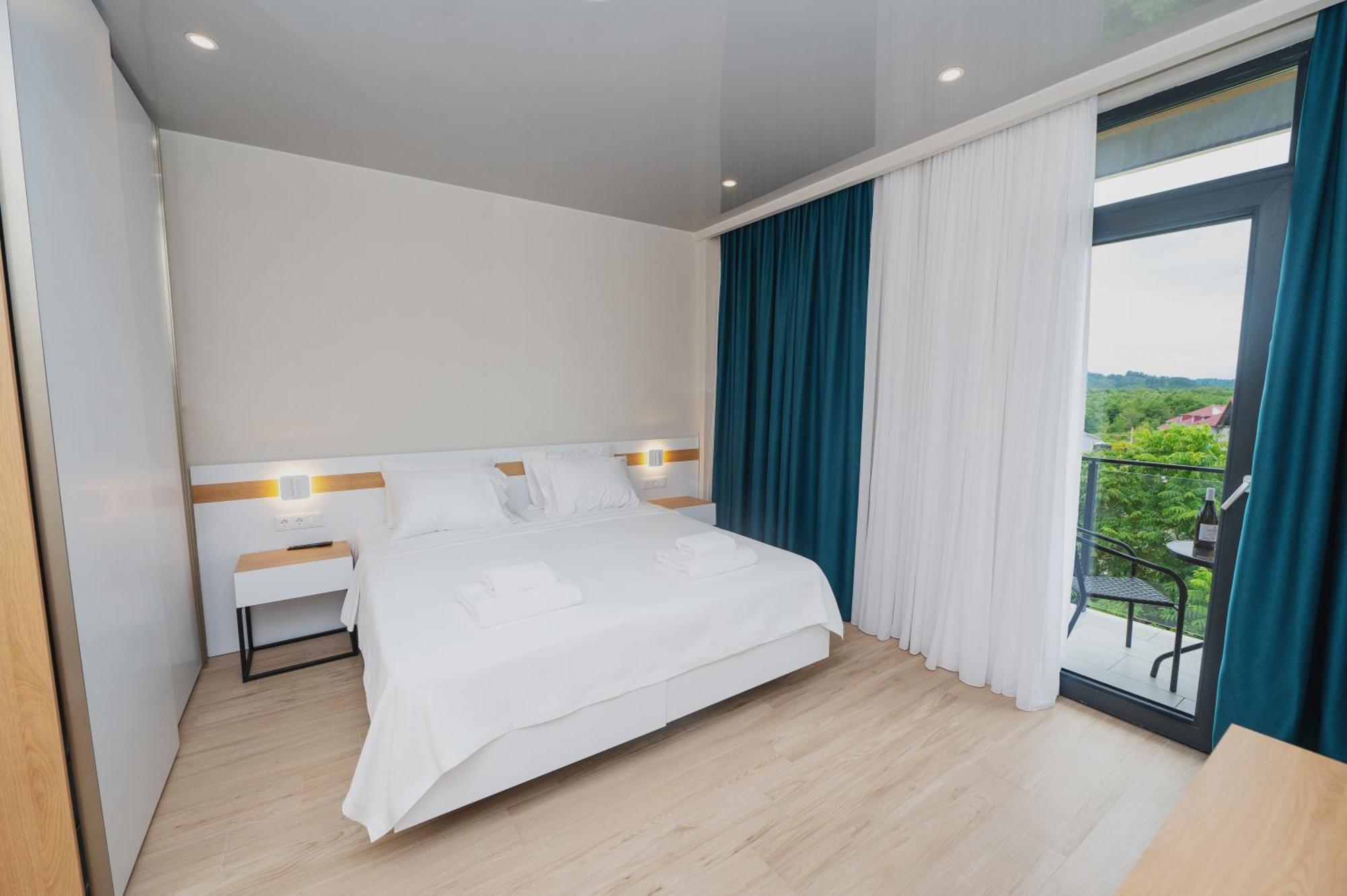 Ritsa Resort يوريكي المظهر الخارجي الصورة